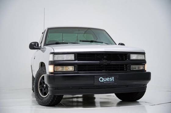 CHEVROLET SILVERADO 4.1 MPFI 4X2 CS 18V GASOLINA 2P MANUAL CHEVROLET SILVERADO 4.1 MPFI 4X2 CS 18V GASOLINA 2P MANUAL